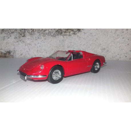 voiture miniature  DINKY TOYS Dino 246 GTS